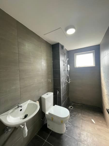 Apartment for Rent at Pangsapuri Miro - San MC - Bathroom - PropertyGuru.com.my