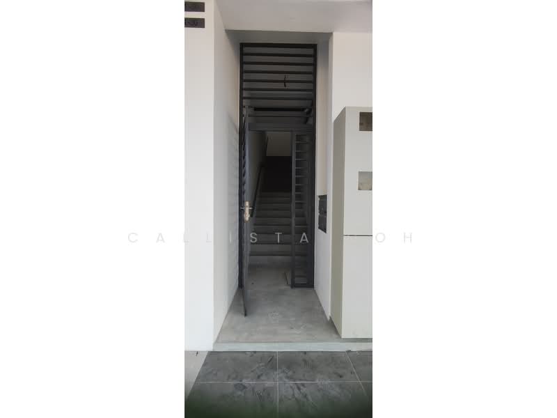 Shop / Office for Rent in Bandar Tasik Puteri (Rawang) - Callista Goh - Entrance - PropertyGuru.com.my