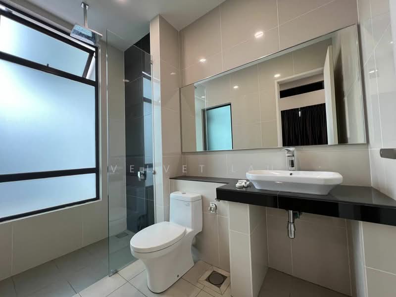 Cluster House for Sale in Eco Botanic (Iskandar Puteri (Nusajaya)) - Velvet Lau - Bathroom - PropertyGuru.com.my
