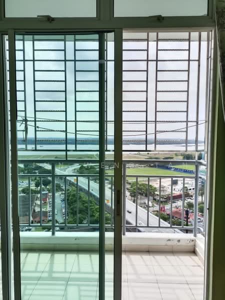 Apartment for Rent at Sri Samudera Apartment (Seaview Residence Suites) - Jun Weng Tan - Balcony - PropertyGuru.com.my