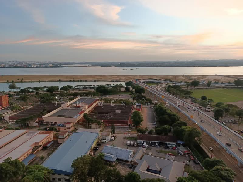 Apartment for Rent at Sri Samudera Apartment (Seaview Residence Suites) - Jun Weng Tan - Exterior - PropertyGuru.com.my