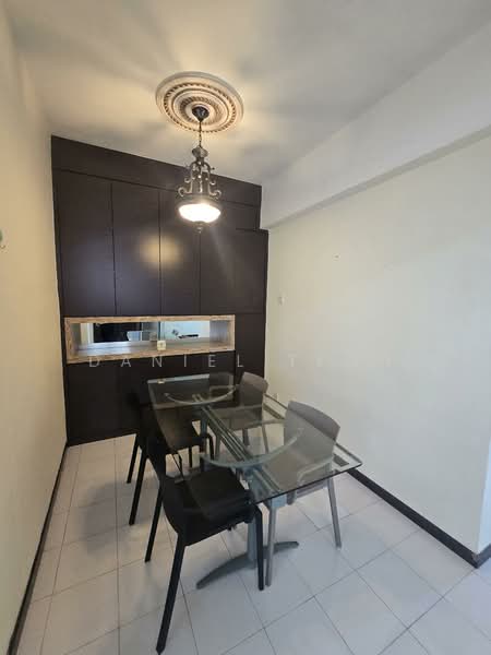 Condominium for Rent at The Reef Condominium - Daniel Teoh - Dining Room - PropertyGuru.com.my