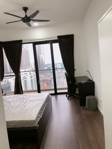 Condominium for Sale at Hampshire Residences - Justin Lim - Bedroom - PropertyGuru.com.my