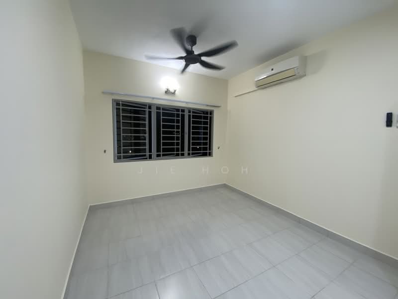 Untuk Disewa - Koi Kinrara