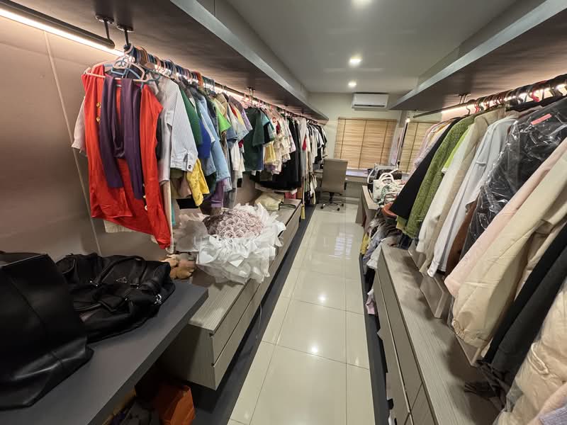 For Sale - Seksyen 2