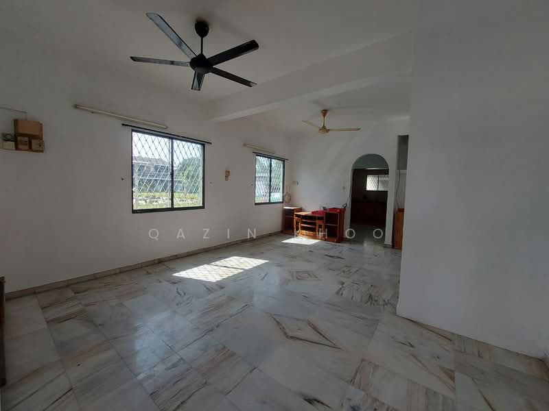 2-storey Terraced House for Sale in Pengkalan Pegoh (Ipoh) - Qazin Khoo - Living Room - PropertyGuru.com.my