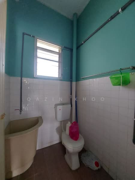 2-storey Terraced House for Sale in Pengkalan Pegoh (Ipoh) - Qazin Khoo - Bathroom - PropertyGuru.com.my