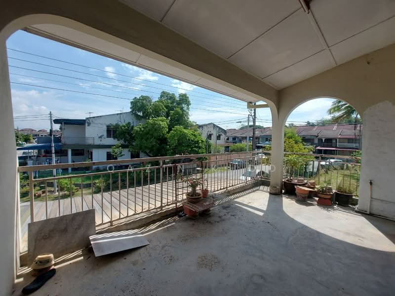 2-storey Terraced House for Sale in Pengkalan Pegoh (Ipoh) - Qazin Khoo - Balcony - PropertyGuru.com.my