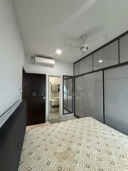 Service Residence for Sale at D'Summit Residences - Gynn Ong - Bedroom - PropertyGuru.com.my