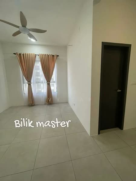 Apartment for Rent at PANGSAPURI SERVIS ASTON ACACIA - Ivy Yap - Master Bedroom - PropertyGuru.com.my