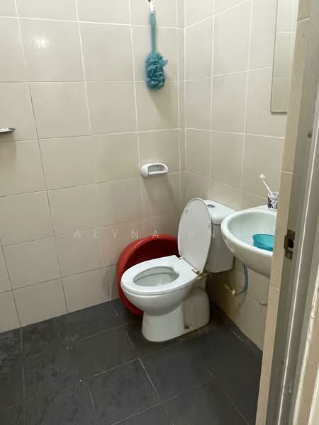 2-storey Terraced House for Sale in Subang Jaya (Selangor) - Alyna Ang - Bathroom - PropertyGuru.com.my