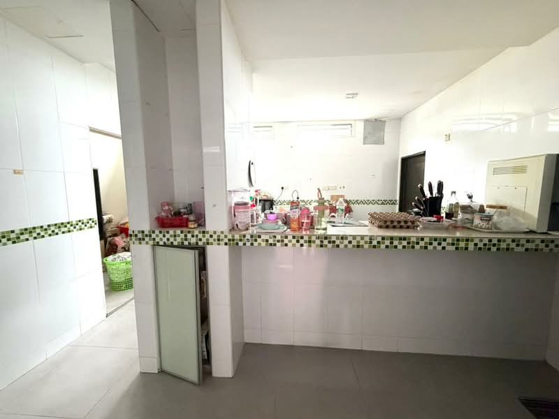 2-storey Terraced House for Sale in Puchong (Selangor) - Lucas Loh - Kitchen - PropertyGuru.com.my