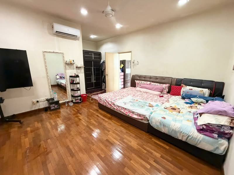 2-storey Terraced House for Sale in Puchong (Selangor) - Lucas Loh - Bedroom - PropertyGuru.com.my