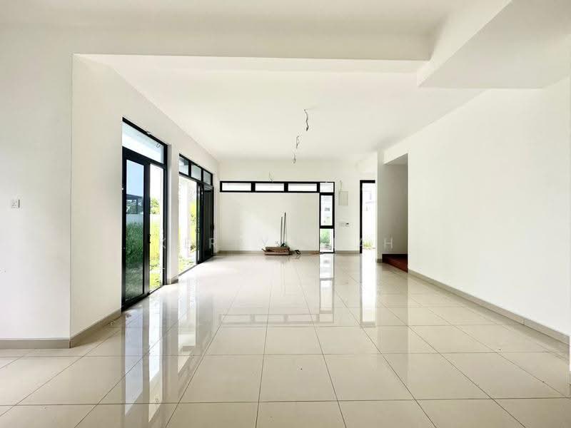 Semi-Detached House for Sale in Taman Jasa Ria (Bukit Mertajam) - Kerry Seah - Living Room - PropertyGuru.com.my