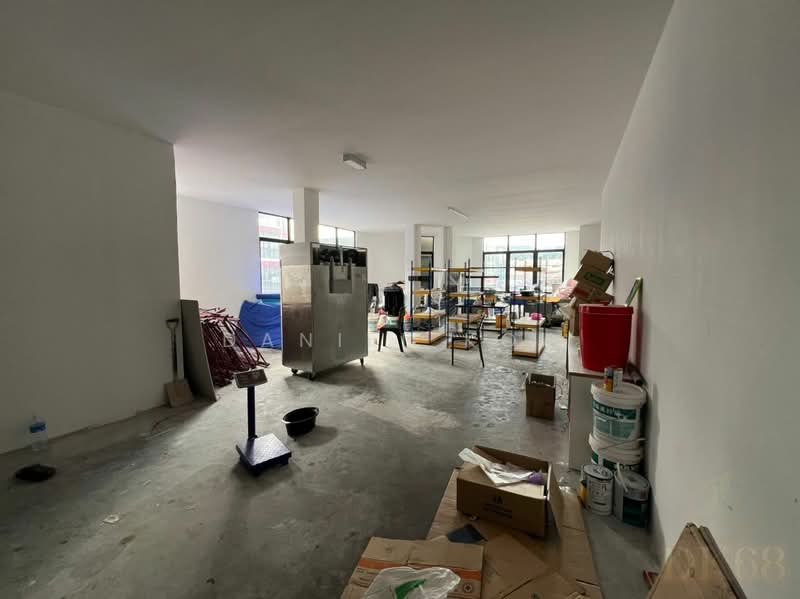 Shop for Rent in Taman Sri Muda (Shah Alam) - Daniel Kok - Interior - PropertyGuru.com.my