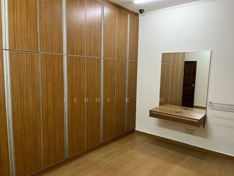 Semi-Detached House for Sale in Happy Garden (Kuchai Lama) - Kenny Kuan - Bedroom - PropertyGuru.com.my