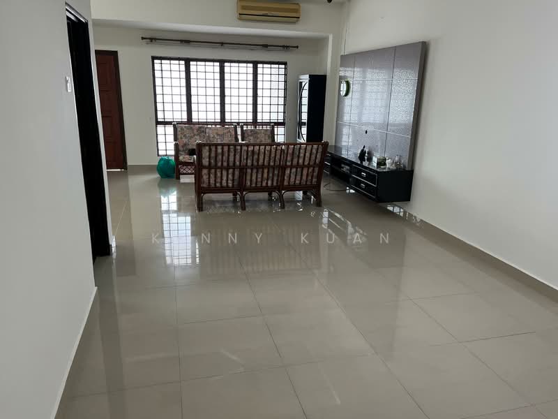 Semi-Detached House for Sale in Happy Garden (Kuchai Lama) - Kenny Kuan - Living Room - PropertyGuru.com.my