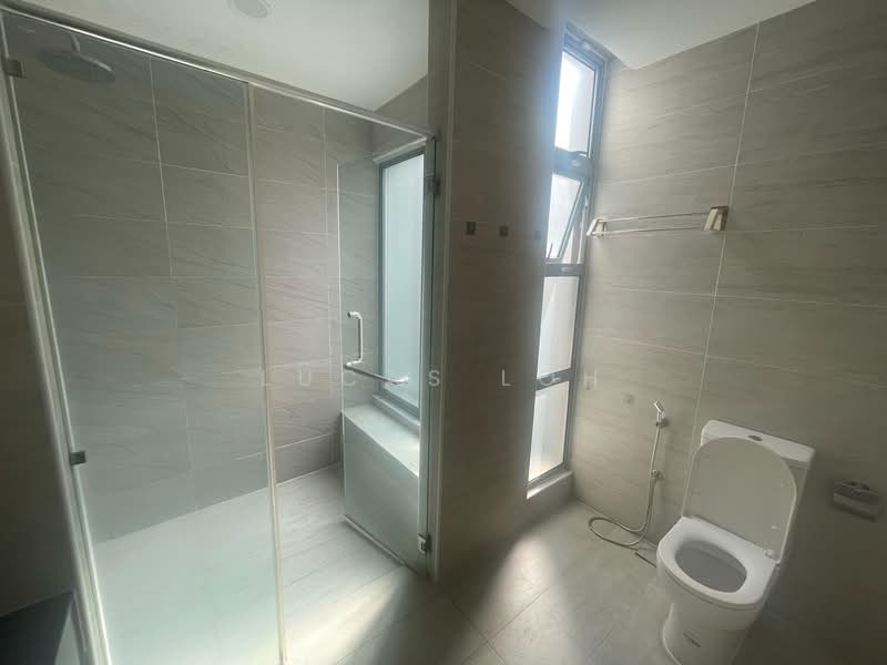 Liu Li Gardens untuk Untuk Dijual - RM 970,000, Apr 2026 - Bathroom - PropertyGuru.com.my