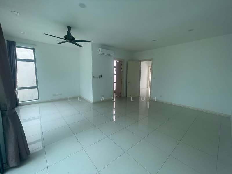 Liu Li Gardens untuk Untuk Dijual - RM 970,000, Apr 2026 - Living Room - PropertyGuru.com.my