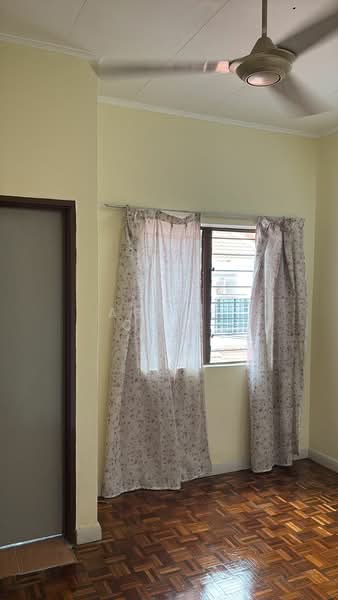 2-storey Terraced House for Sale in Bandar Sri Damansara (Selangor) - Agnes Chee - Interior - PropertyGuru.com.my