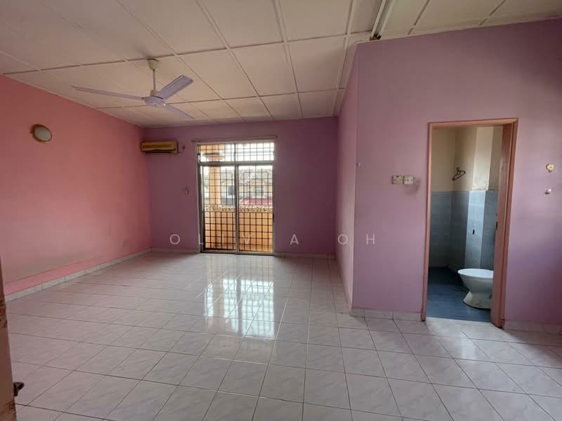 Rumah Teres 2 Tingkat untuk Dijual di Seremban (Negeri Sembilan) - OLIVIA OH - Living Room - PropertyGuru.com.my
