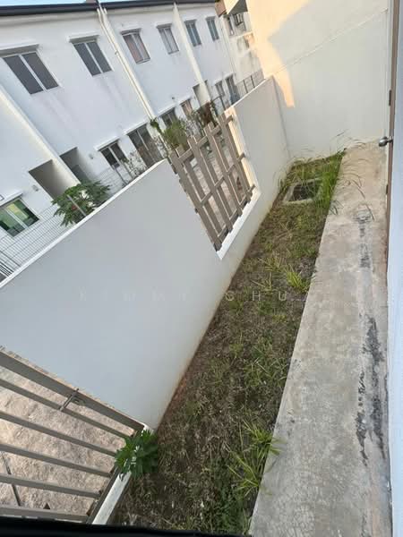 2-storey Terraced House for Sale in Hulu Langat (Selangor) - Kimmy Chua - 5 feet land at behind of house - PropertyGuru.com.my