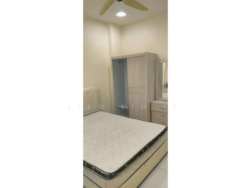 Servis Apartment untuk Dijual di The Sky Executive Suites - Liew Lih Yi - Bedroom - PropertyGuru.com.my