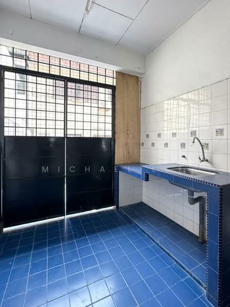 2-storey Terraced House for Rent in Usj 2 (Subang Jaya) - Michael Lee - Kitchen - PropertyGuru.com.my