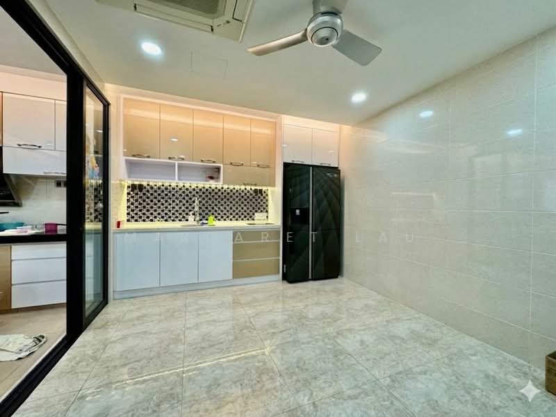 Aman Suria Damansara untuk Untuk Dijual - RM 3,100,000, Mac 2026 - Kitchen - PropertyGuru.com.my
