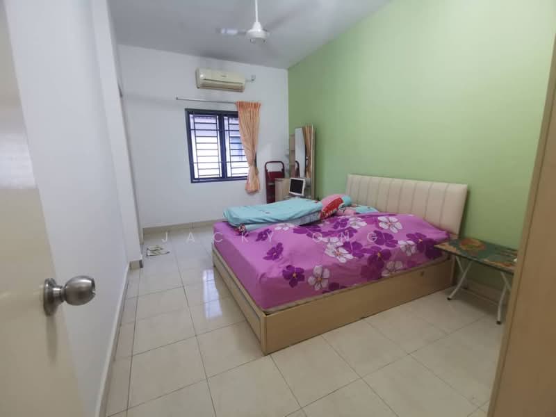 2-storey Terraced House for Rent in Johor Bahru (Johor) - Jacky Ong - Bedroom - PropertyGuru.com.my