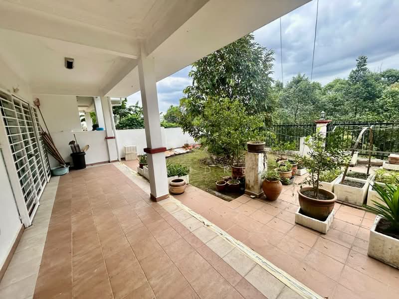 Semi-Detached House for Sale in Ulu Kelang (Selangor) - Ali Idris - Exterior - PropertyGuru.com.my