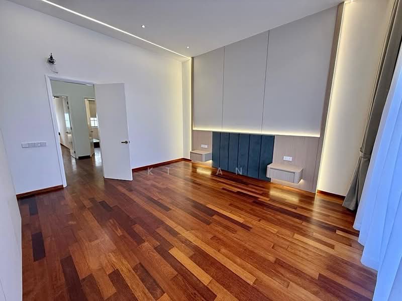 Semi-Detached House for Sale in Taman Ekoflora (Johor Bahru) - KT Tan - Bedroom - PropertyGuru.com.my