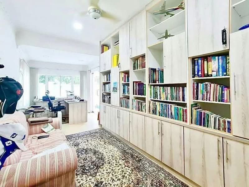 Bungalow for Sale in Shah Alam (Selangor) - Asliza Md Asrar - Study - PropertyGuru.com.my