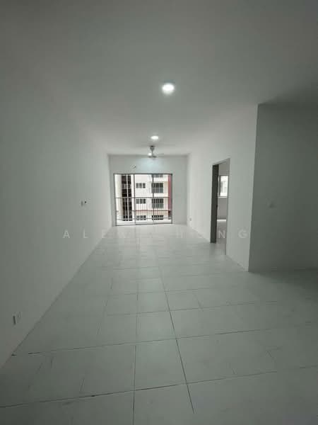 Residensi Sateria untuk Untuk Disewa - RM 1,300 /bulan, Mac 2026 - Interior - PropertyGuru.com.my