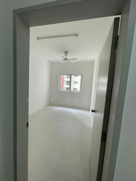 Residensi Sateria untuk Untuk Disewa - RM 1,300 /bulan, Mac 2026 - Interior - PropertyGuru.com.my