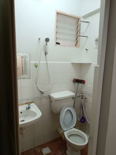 Imperial Grande untuk Untuk Disewa - RM 1,100 /bulan, Apr 2026 - Bathroom - PropertyGuru.com.my