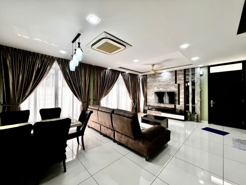 Cluster House for Rent in Horizon Hills (Iskandar Puteri (Nusajaya)) - Lily Wee - Living Room - PropertyGuru.com.my