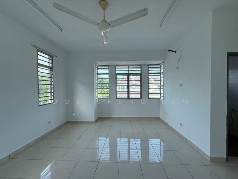 2-storey Terraced House for Sale in Taman Jelok Impian (Kajang) - Soon Sheng Law - Living Room - PropertyGuru.com.my