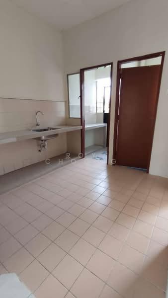 1-storey Terraced House for Sale in Taman Puncak Jalil (Seri Kembangan) - Roy Choong - Kitchen - PropertyGuru.com.my