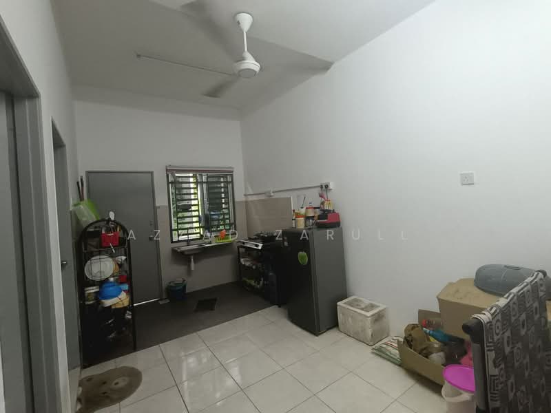 1-storey Terraced House for Sale in Kampung Teluk Nipah (Klang) - Azzad Zarull - Kitchen - PropertyGuru.com.my