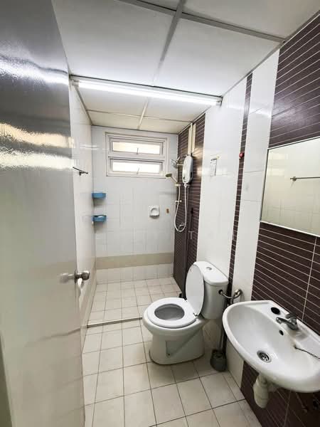 Condominium for Rent at The Spring - Jerry Tan - Bathroom - PropertyGuru.com.my
