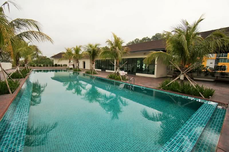 Condominium for Sale at The Peak SOHO - TJ Wong - Swimming Pool - PropertyGuru.com.my