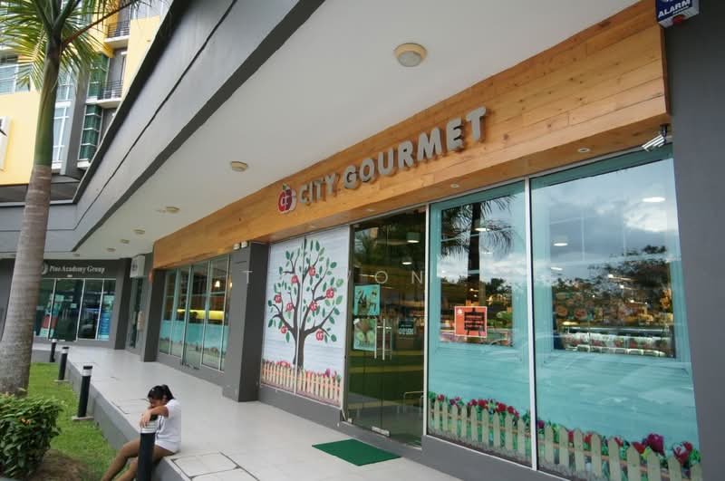 Condominium for Sale at The Peak SOHO - TJ Wong - Walking Distance to Supermarket & Shops - PropertyGuru.com.my