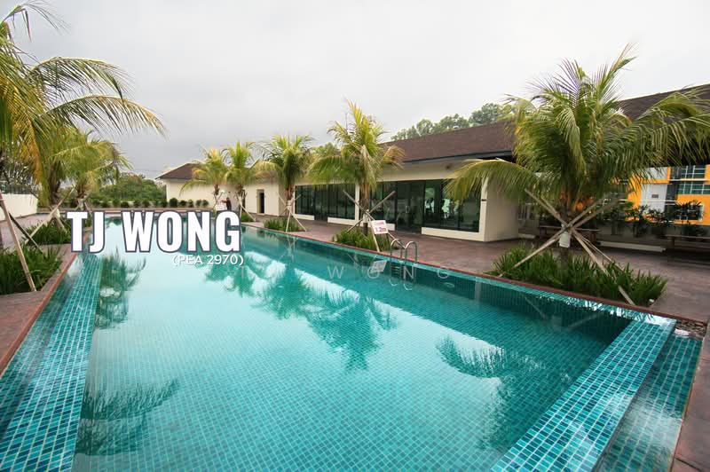 Kondominium untuk Dijual di The Peak SOHO - TJ Wong - Swimming Pool - PropertyGuru.com.my
