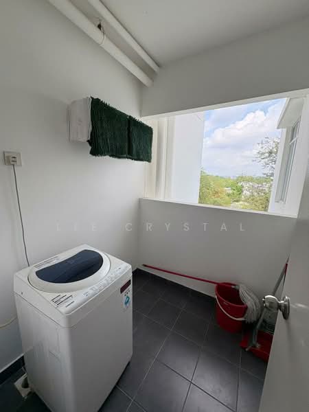 Apartment for Rent at D'Cerrum Apartment - Lee Crystal - Balcony - PropertyGuru.com.my