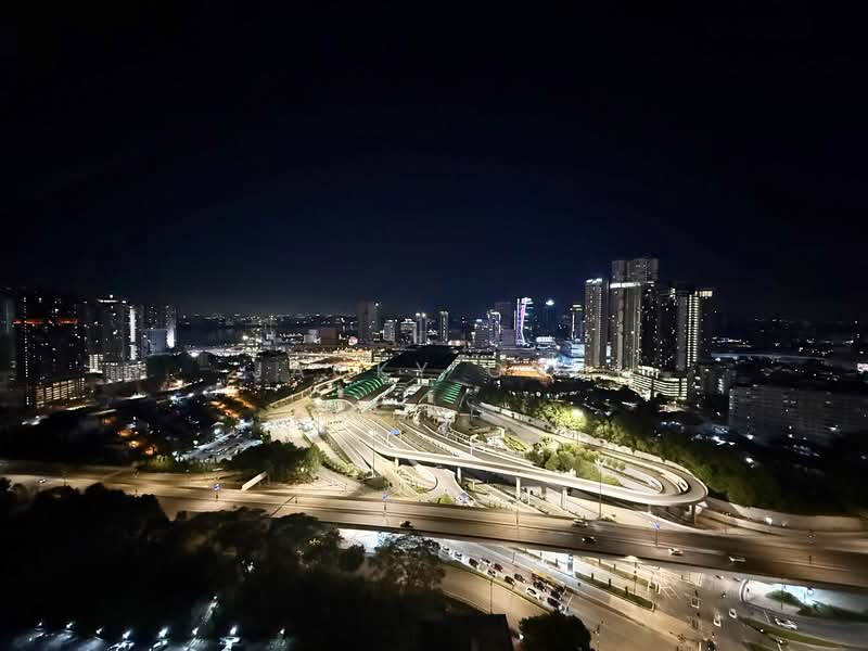 Servis Apartment untuk Disewa di Paragon Suites @ CIQ - Jacky Ong - View - PropertyGuru.com.my