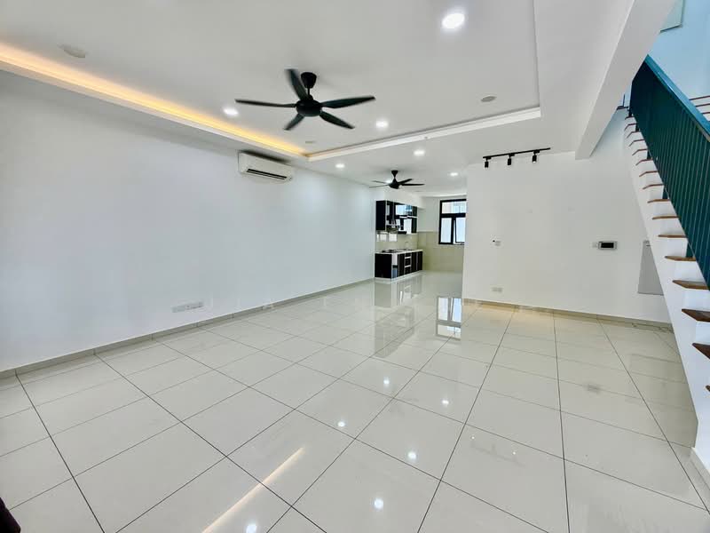 Sunway Citrine Lakehomes untuk Untuk Dijual - RM 1,300,000, Mac 2026 - Living Room - PropertyGuru.com.my