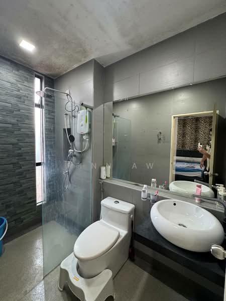 2-storey Terraced House for Sale in Kangkar Pulai (Skudai) - Finn Aw - Bathroom - PropertyGuru.com.my