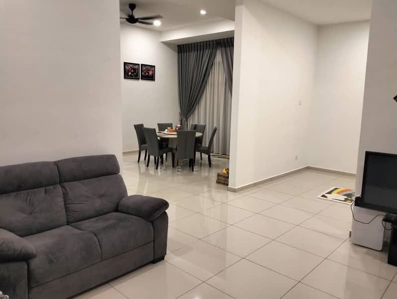 Semi-Detached House for Sale in Durian Tunggal (Melaka) - Bee . - Living Room - PropertyGuru.com.my