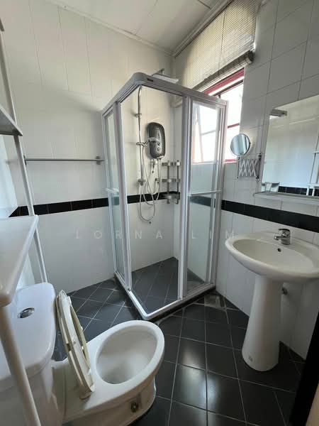 Subang Jaya Lafite untuk Untuk Dijual - RM 450,000, Mac 2026 - Bathroom - PropertyGuru.com.my